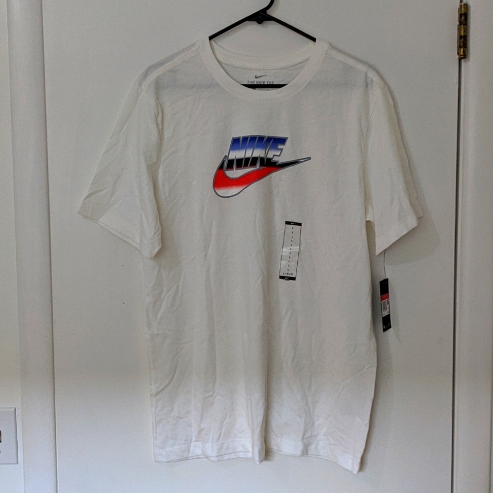 Men's Nike tee